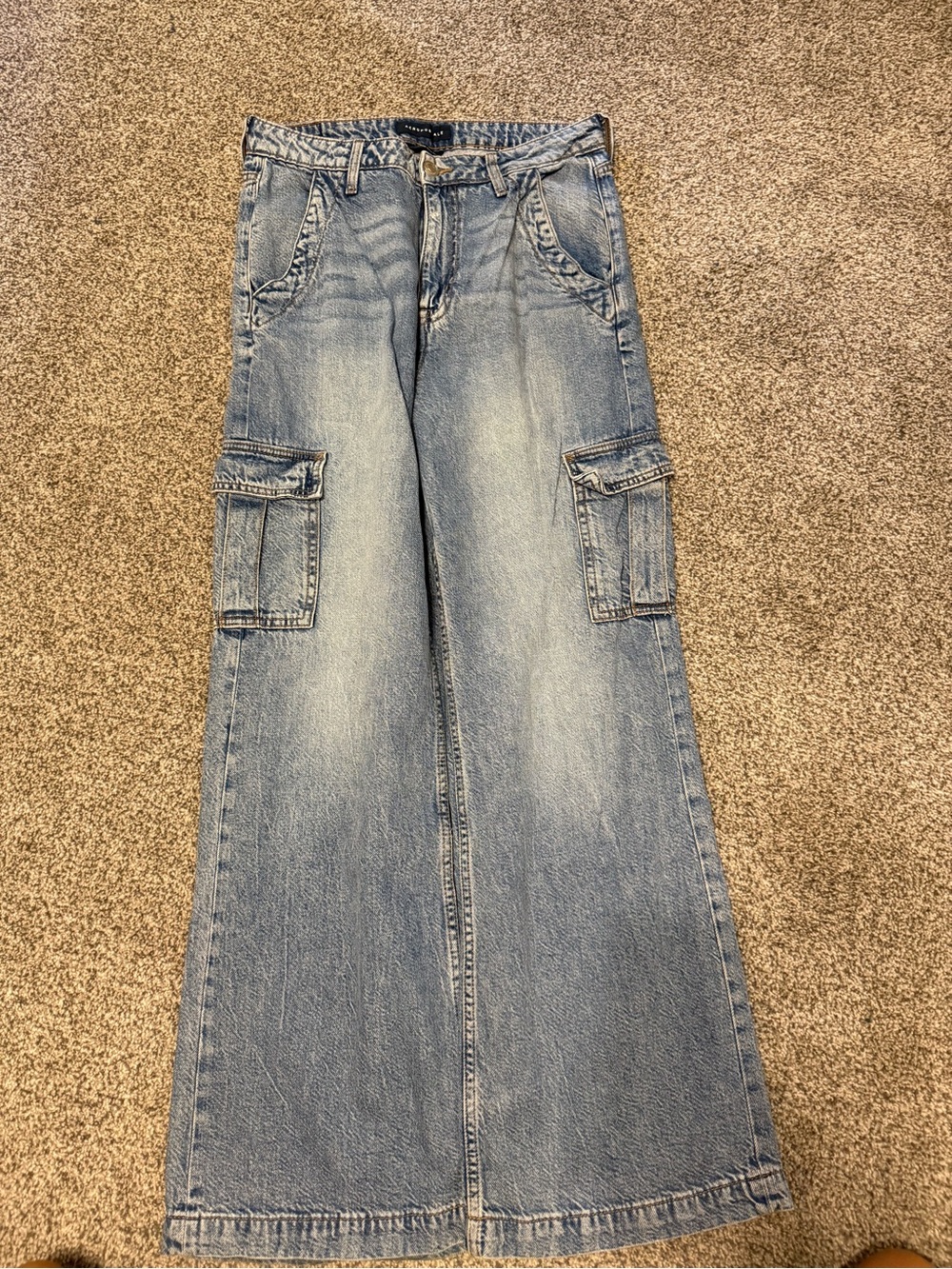 Aero wide leg cargo jeans